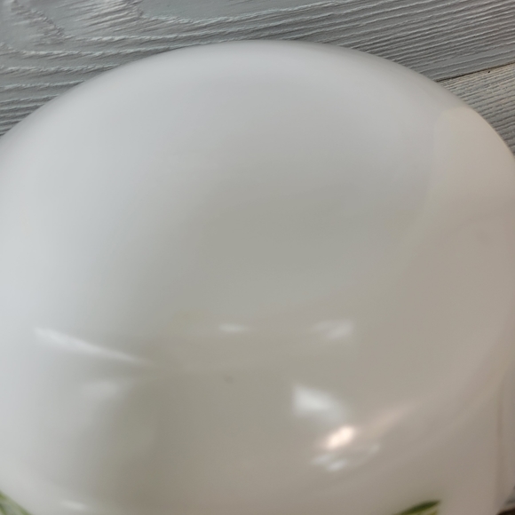 Vintage Anchor Hocking Fire King Green Meadows Round Casserole 1 Quart with Lid - Picture 9 of 9